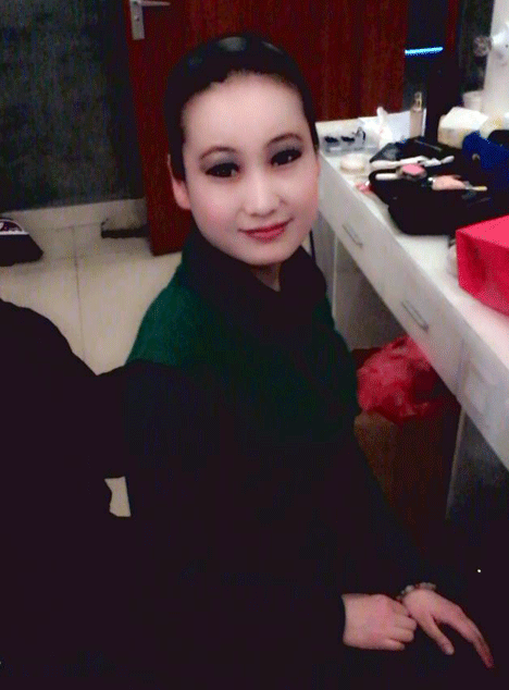 张凡凡演出前7